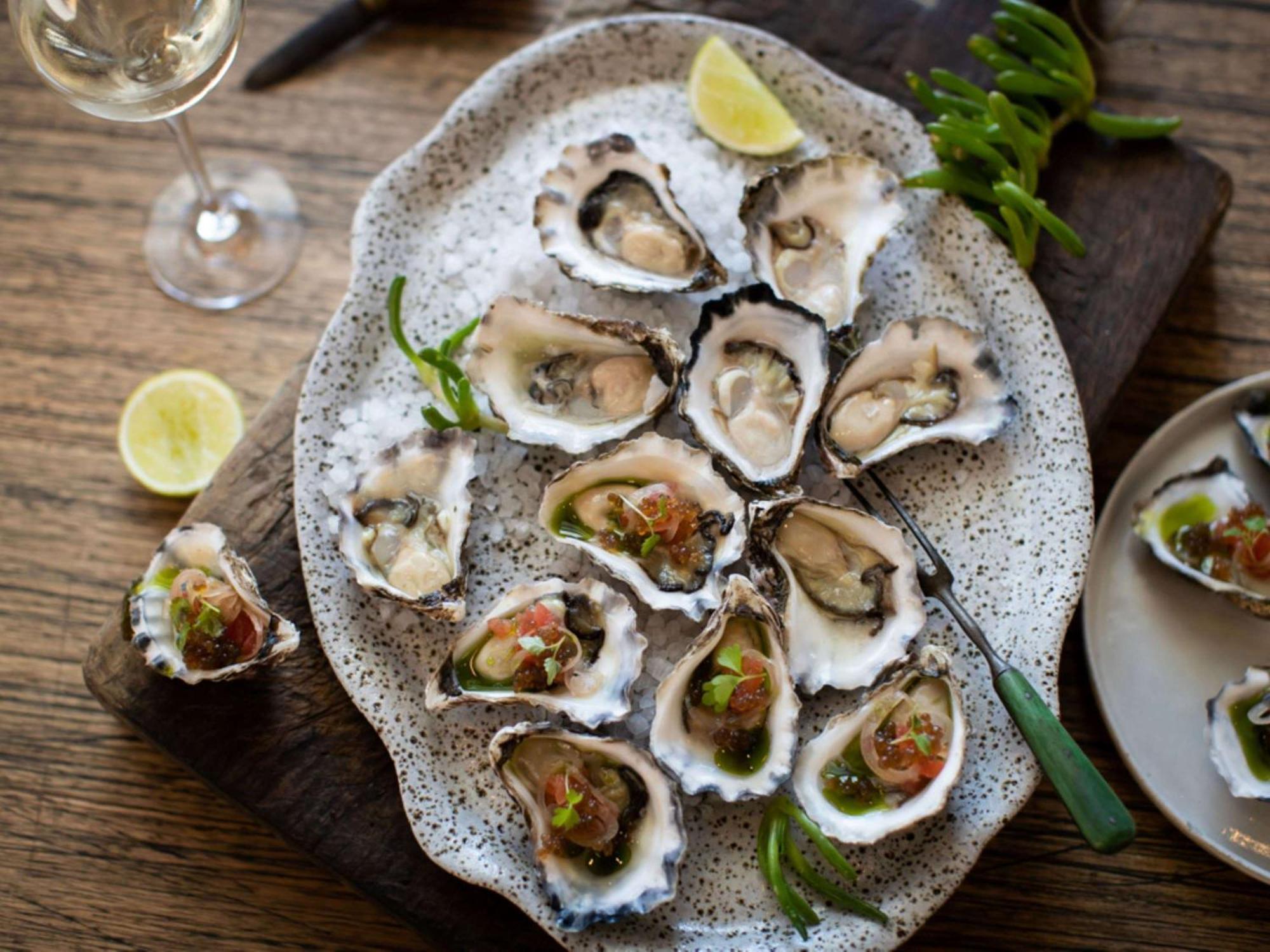 The William Inglis Mgallery Warwick Farm Bagian luar foto Oysters
