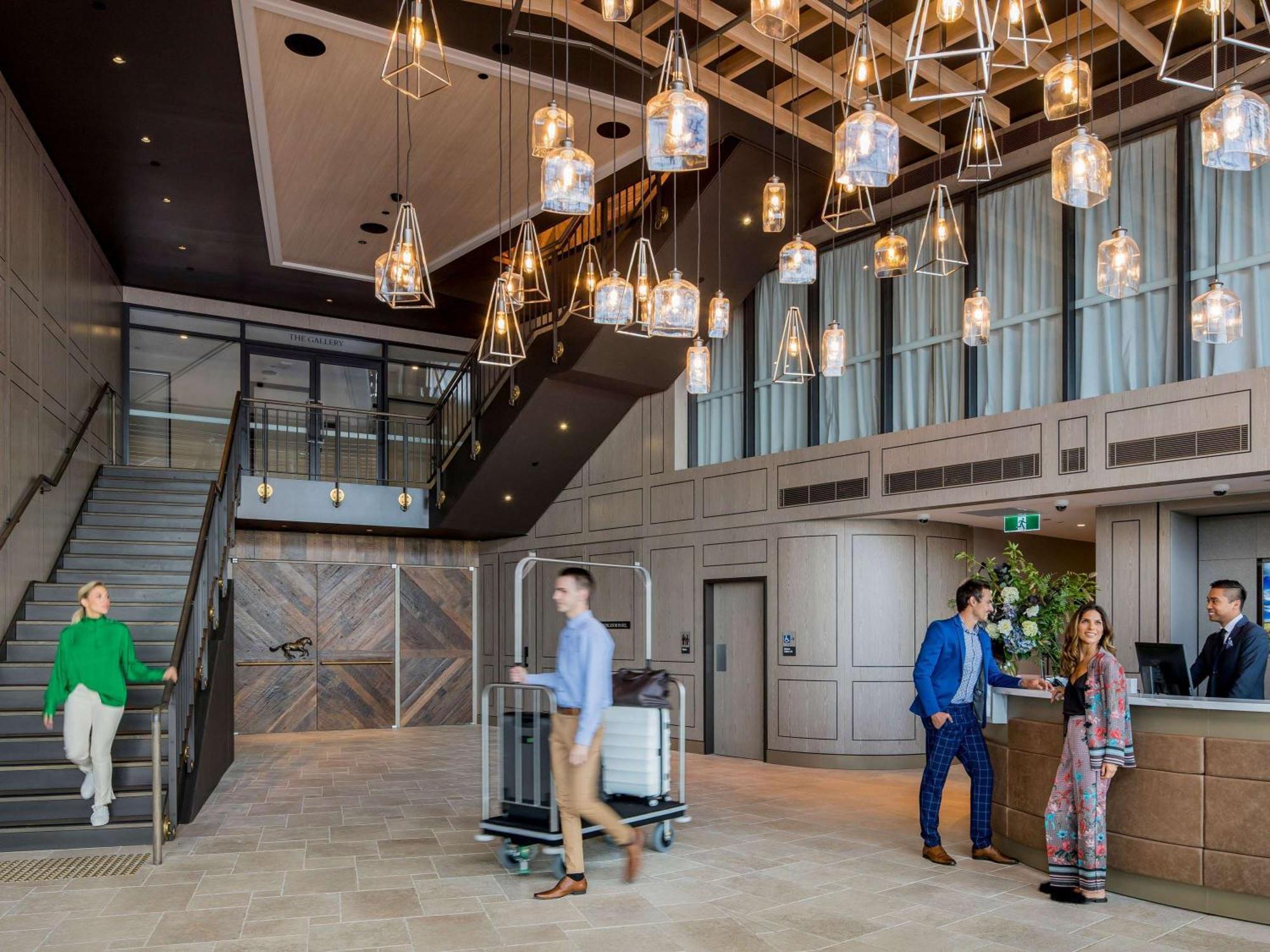 The William Inglis Mgallery Warwick Farm Bagian luar foto The lobby of the hotel