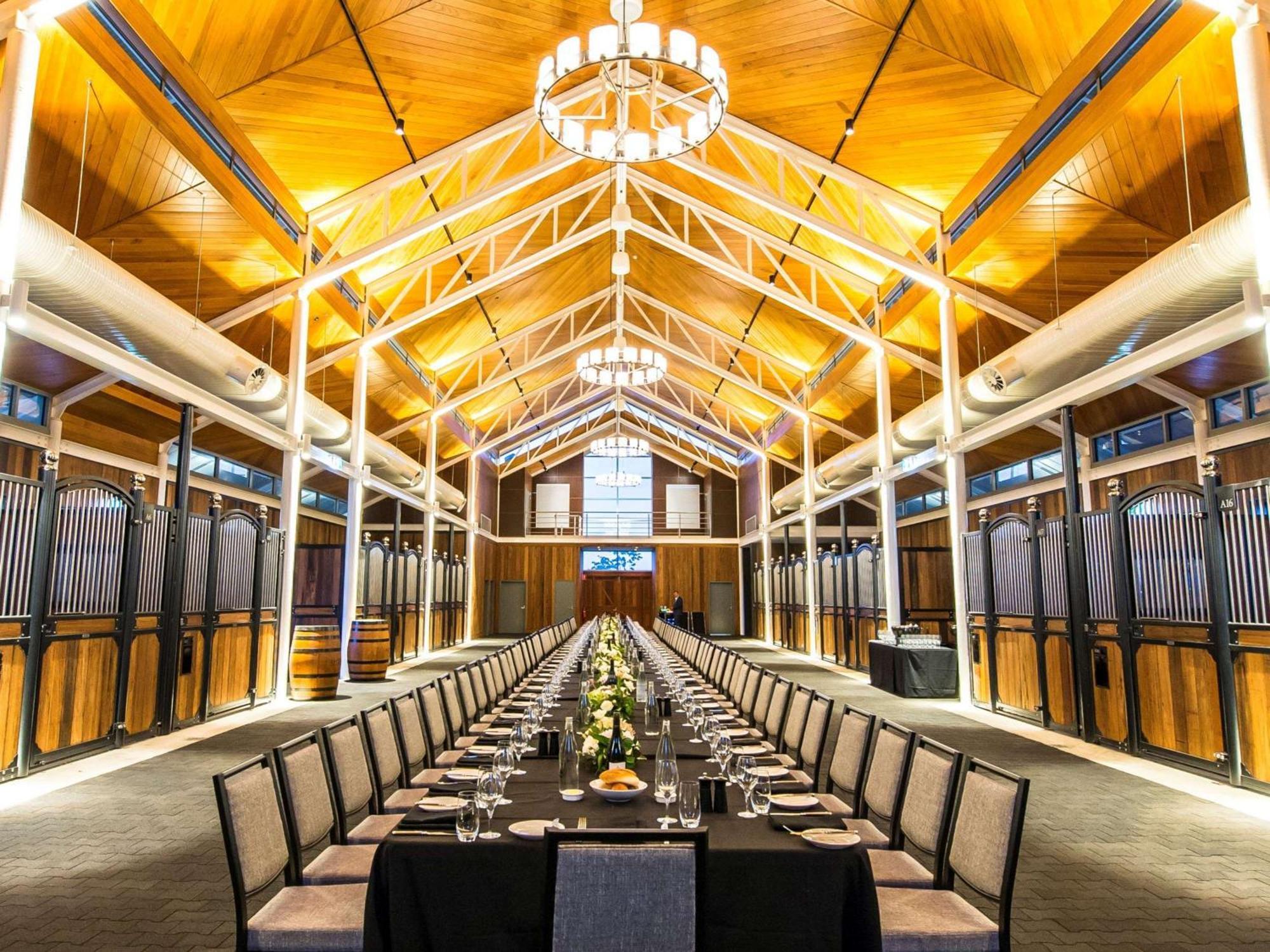 The William Inglis Mgallery Warwick Farm Bagian luar foto The Long Room