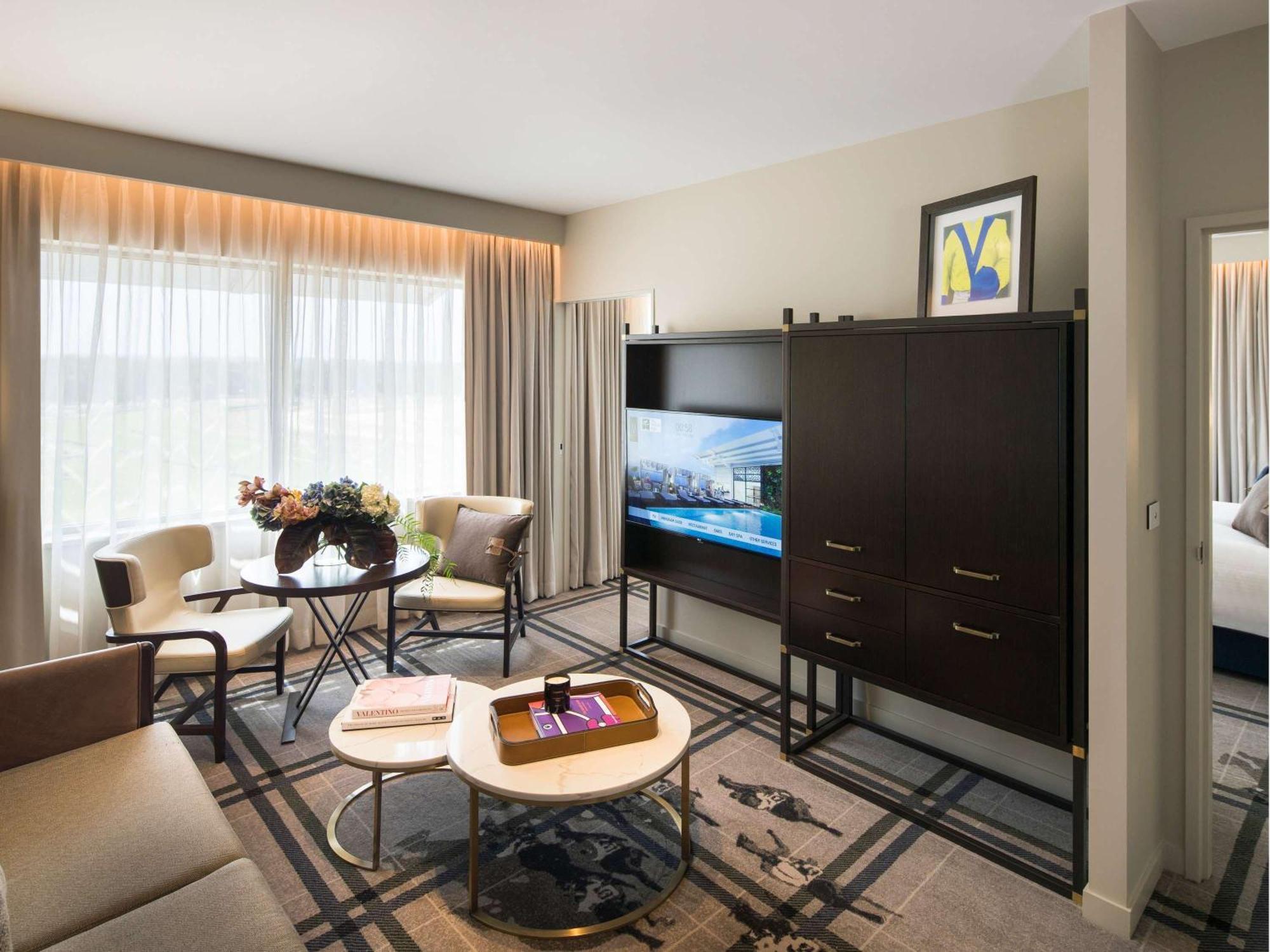The William Inglis Mgallery Warwick Farm Bagian luar foto A suite at the hotel